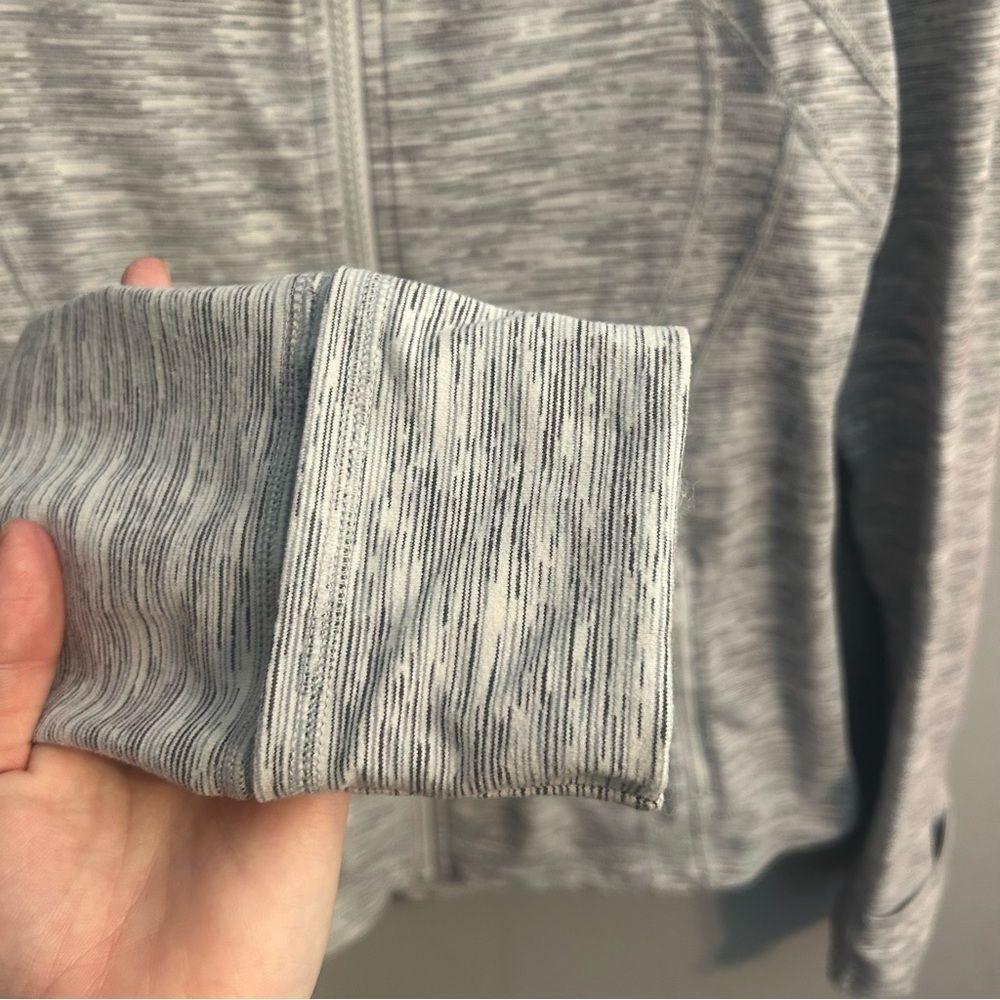 Lululemon Define Jacket Size 10 - 4 Wee Are From Space - Nimble Battleship 🪐 - Picture 10 of 13